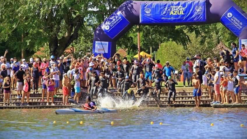 Triatlon azul 2025 2021