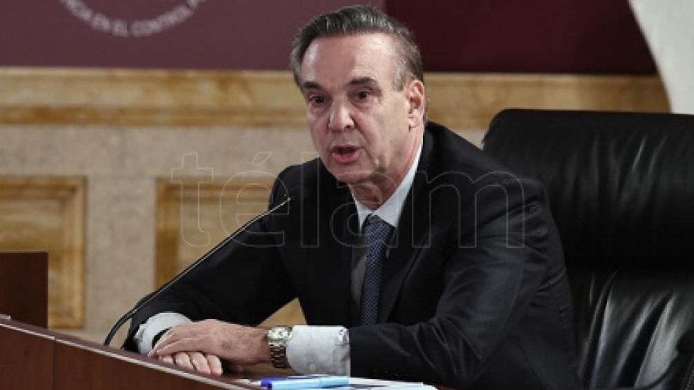 "Algunas cosas son disparatadas", indicó Pichetto sobre el plan de Milei 