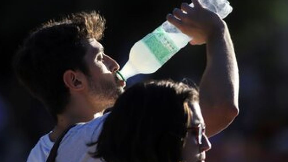 Continúa la alerta naranja por calor extremo en Neuquén, Río Negro y La Pampa