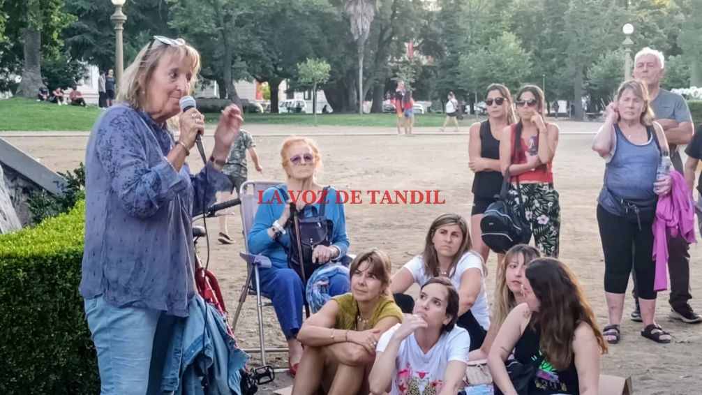 Red de Alfabetización Latinoamericana, grupo Tandil, repudió el DNU de Milei