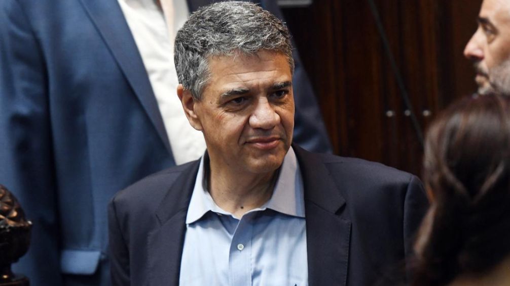 Denuncian despidos masivos de estatales en CABA