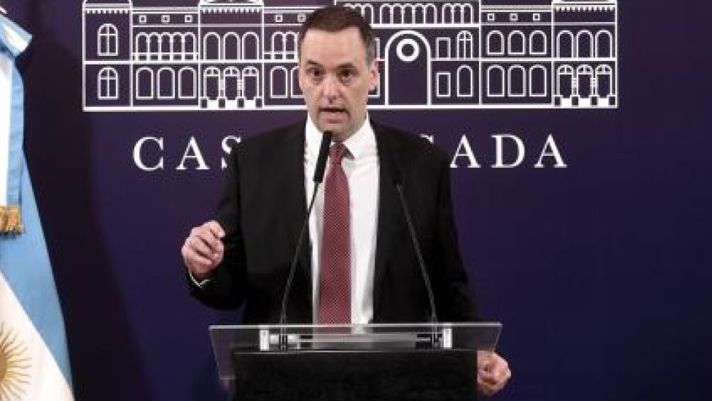 Adorni anunció que el Gobierno apelará el fallo de la Cámara del Trabajo contra el DNU