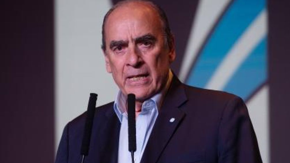 Francos pidió la aprobación del DNU y la Ley Ómnibus: "No podemos esperar cuatro años más"