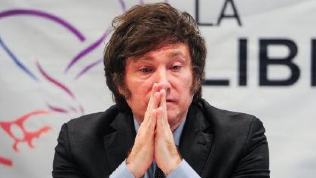 Milei: "Si la inflación de diciembre es 30% a Caputo hay que llevarlo en andas" 