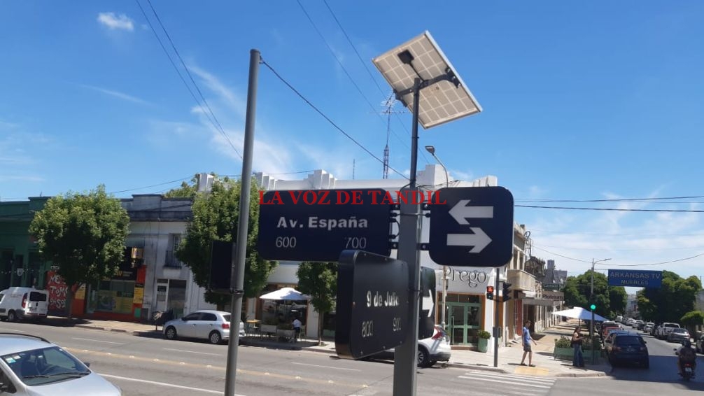 El Municipio instaló nueva señalética de calles en la zona céntrica