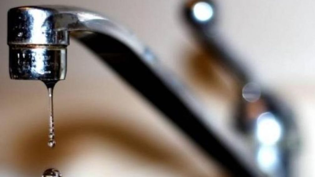 Corte del servicio de agua por tareas de reparación de cañerías