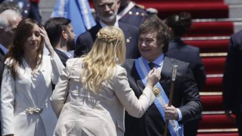 Milei advirtió que el país seguirá "padeciendo alta inflación durante unos meses"
