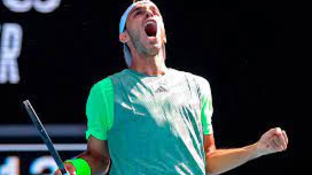 Cerúndolo y Báez debutan con triunfos en el Abierto de Australia