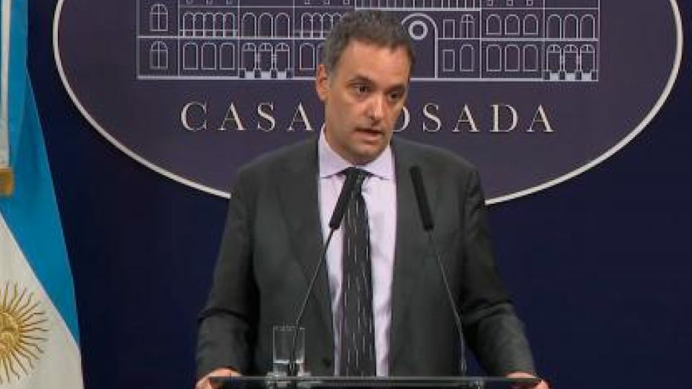 Analizan posibilidad de descontar el día a trabajadores que se sumen al paro de CGT