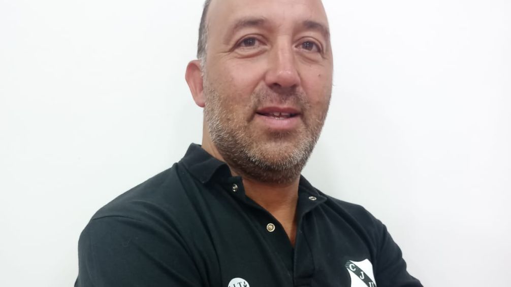 Roque Yuviza será el técnico de Juventud Unida en primera división