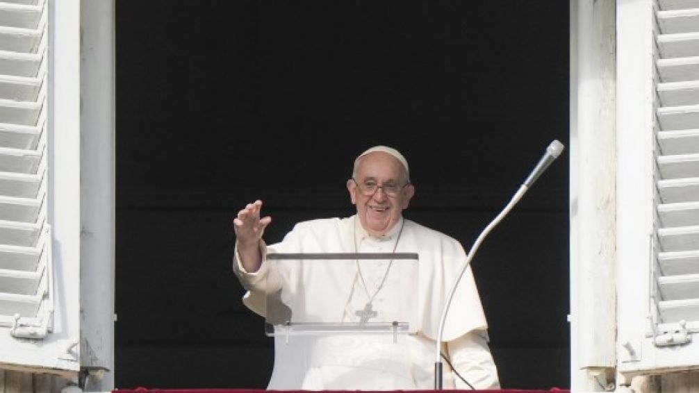 El papa lamenta que muchos creyentes no han leído ni un Evangelio