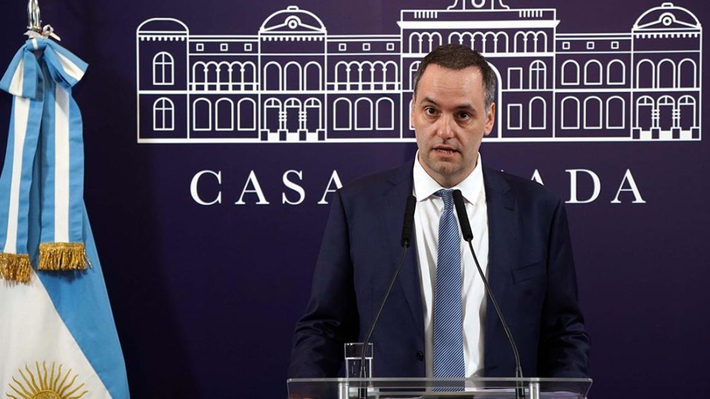 El paro tuvo "bajo" acatamiento y sólo convocó "al 0,19% de los trabajadores"