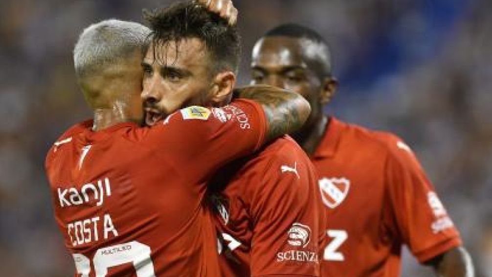 Independiente le ganó a Vélez y es líder de su zona