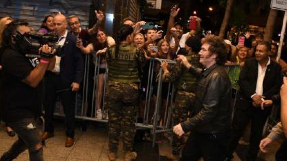 Milei: "La inflación empezó a bajar y prontamente vamos a salir adelante"