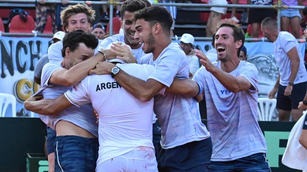 Báez llevó a Argentina a la fase final de la Copa Davis
