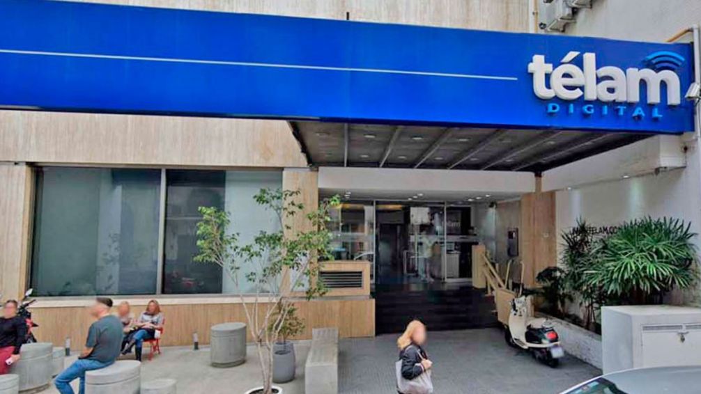 El Gobierno intervino por un año los medios públicos y el portal Educ.Ar