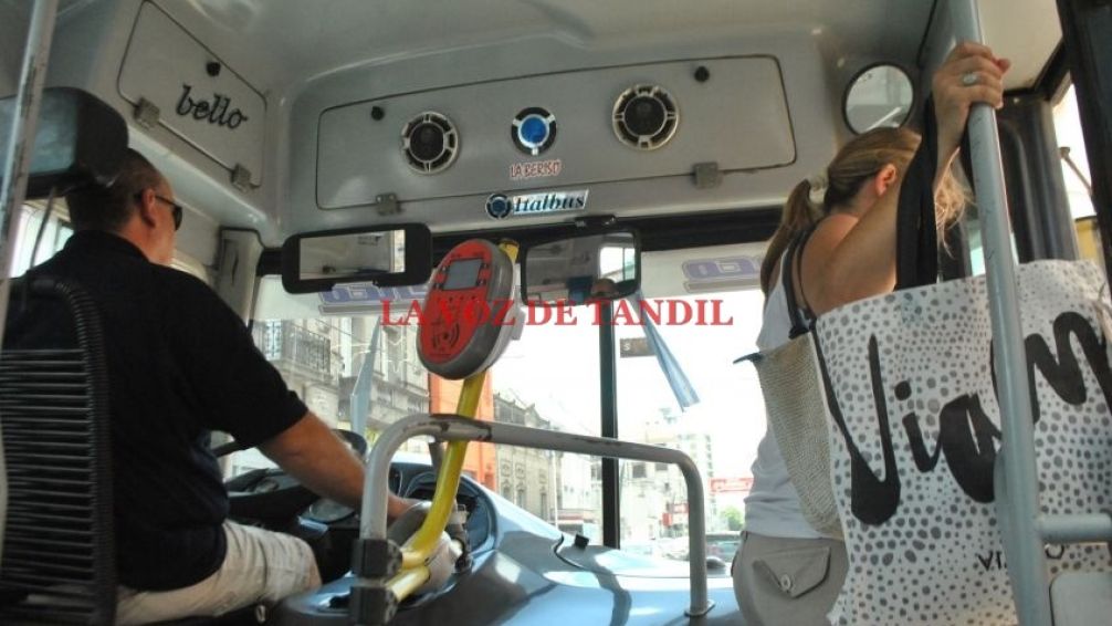 Dictaron conciliación obligatoria y hay colectivos en el interior del país
