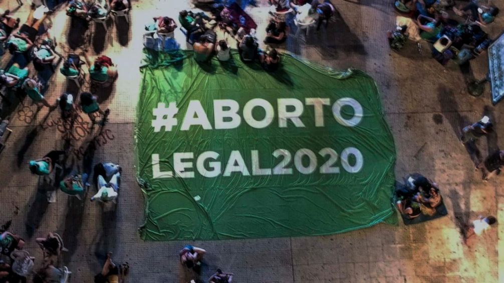 Desde que se sancionó la ley de aborto se redujeron las muertes un 90 % 
