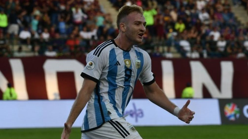 En un clásico infartante, Argentina superó a Brasil y se metió en los JJ.OO. de París