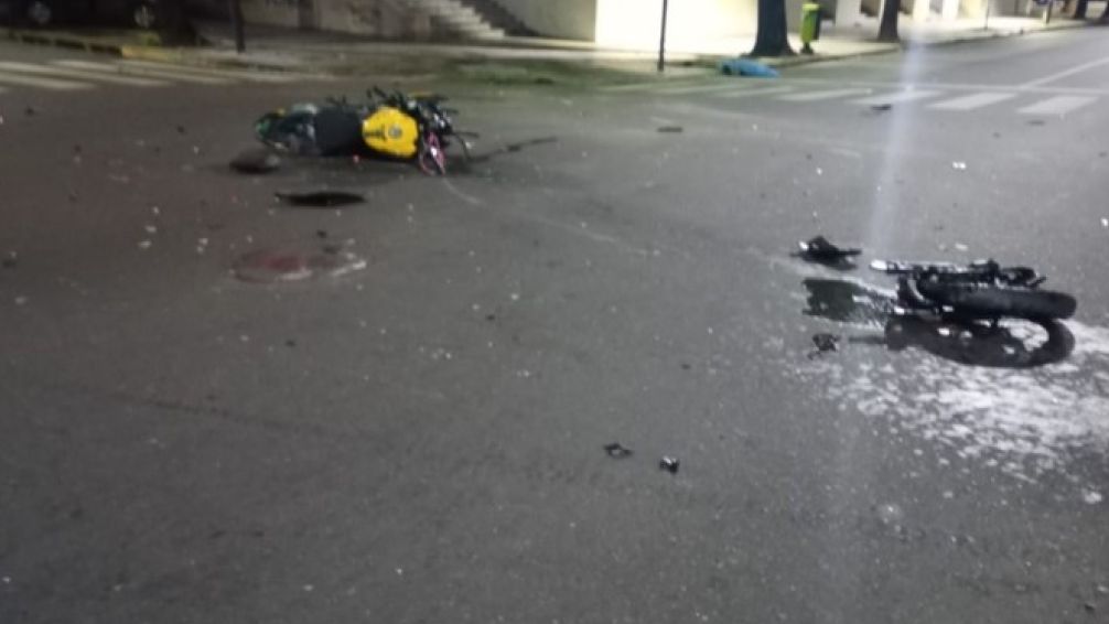 Trágico choque en La Plata: un muerto y tres heridos