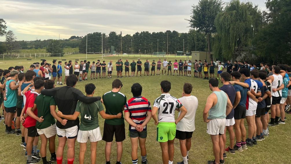 Los Cardos intensifica su preparación de cara al Clasificatorio