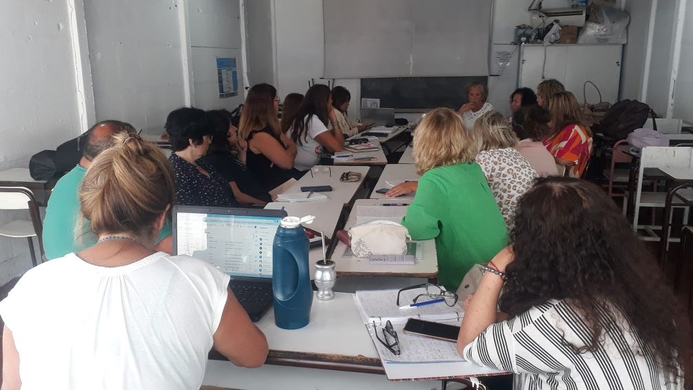 Urdampilleta ya reemplaza a Mena en la Jefatura Distrital de Educación Tandil 