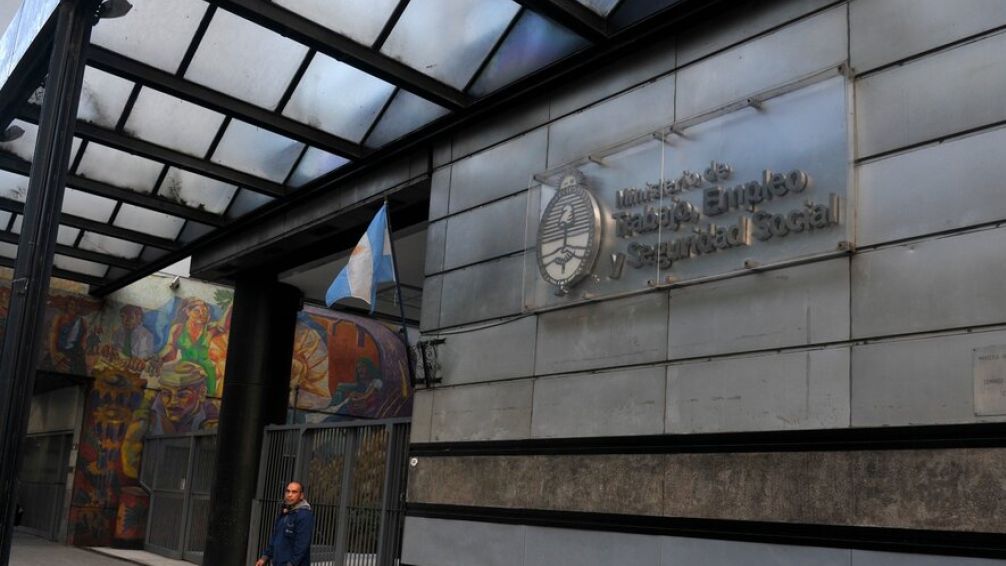 Ahora el salario mínimo lo define Milei
