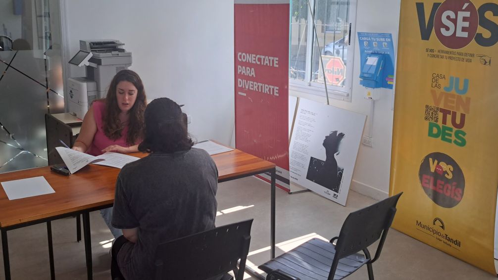 Avanza proceso de preinscripción de alumnos que recibirán ayuda municipal para estudiar 