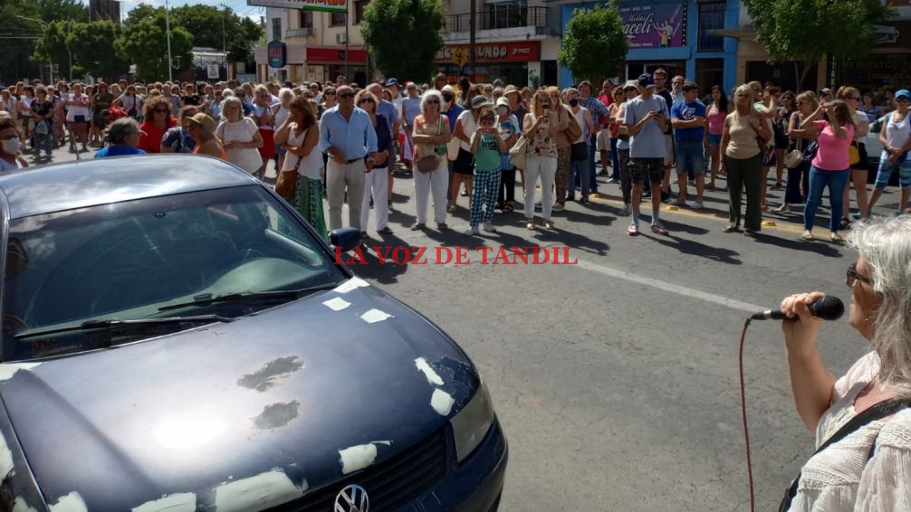 Mañana a las 10: nueva protesta de afiliados frente a IOMA Tandil 