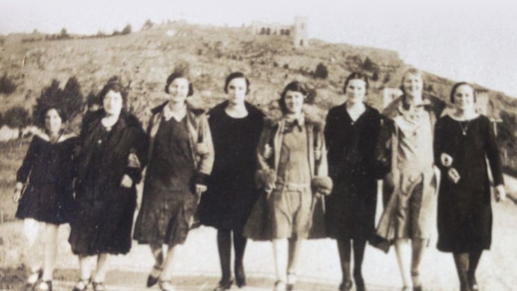 Propuesta para promover a mujeres de la historia local