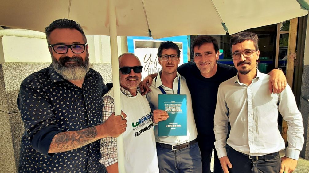 Iparraguirre firmó en contra de la privatización del Banco Nación 