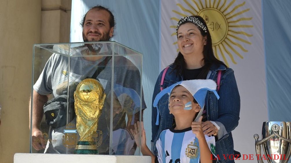 Furor en Tandil por las copas de la Scaloneta