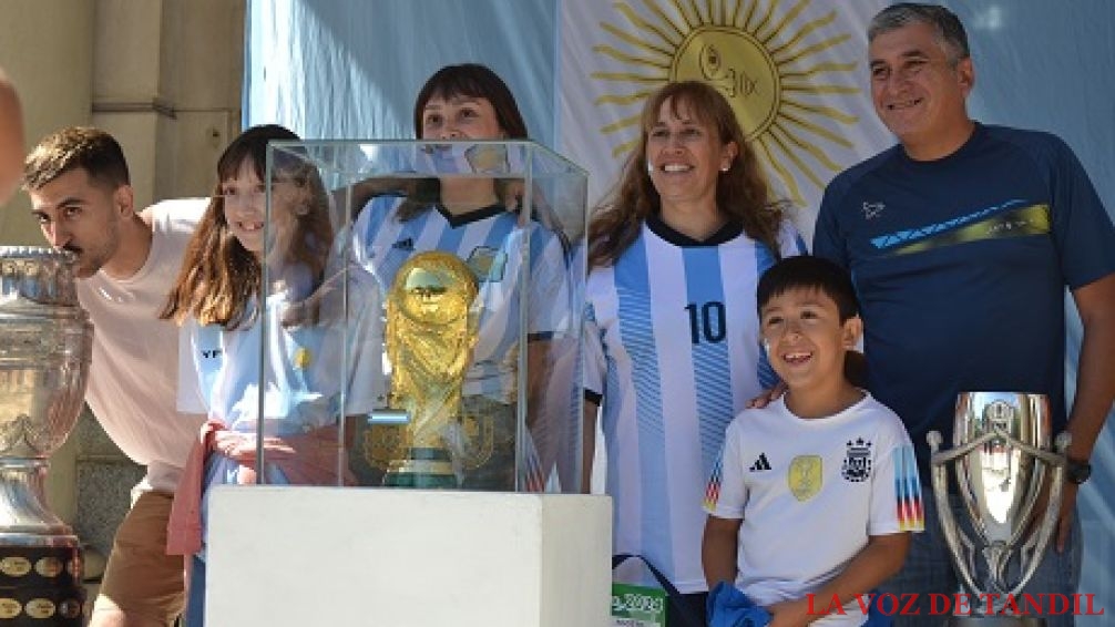 Furor en Tandil por las copas de la Scaloneta