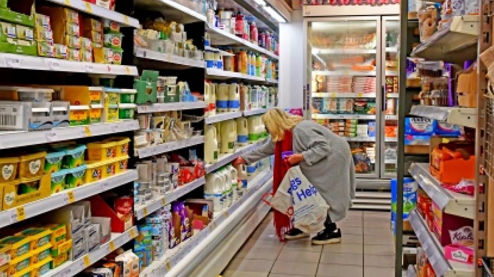 Se profundiza en febrero la caída del consumo en supermercados 