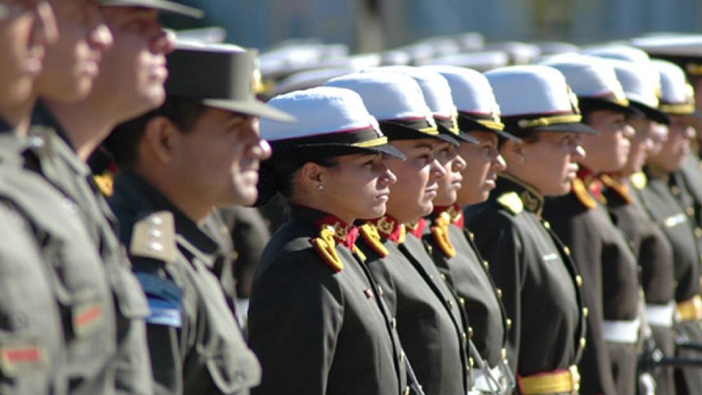 Oficializaron aumentos salariales a Gendarmería, Prefectura Naval, Policía Federal y PSA