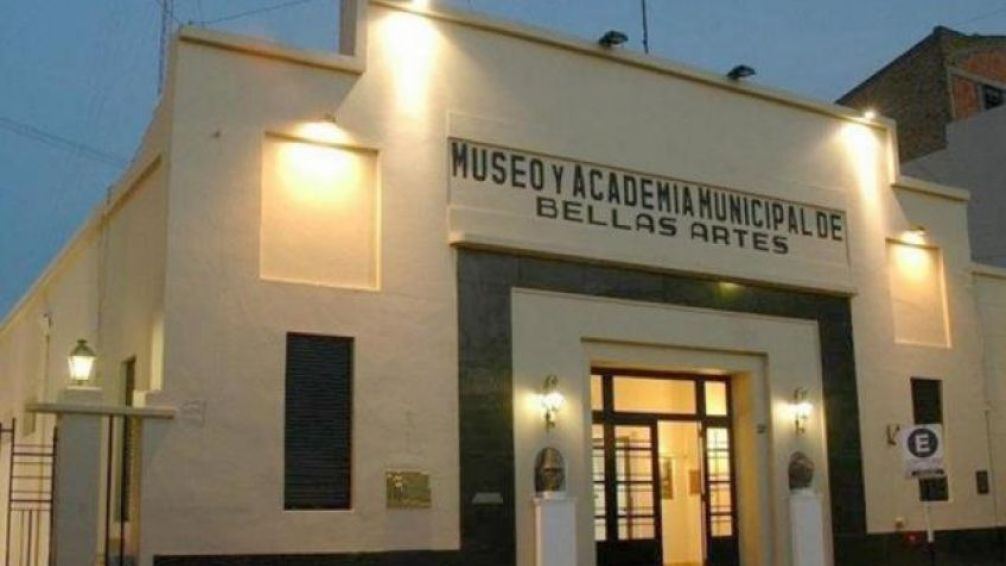 Se presenta en el MUMBAT la Obra "Místico Y Profano"