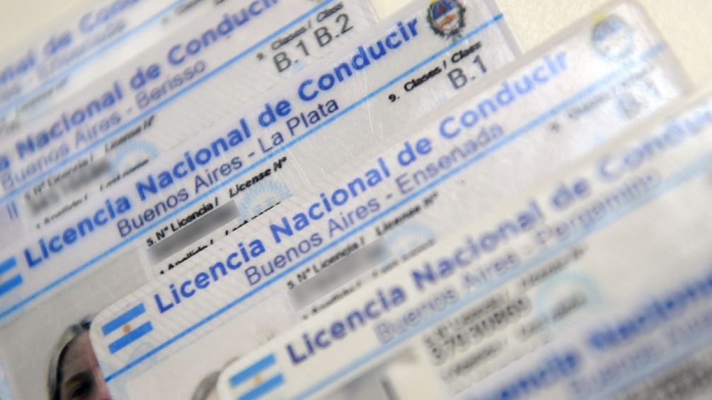 Se extiende el plazo para circular con trámite de renovación y licencia digital