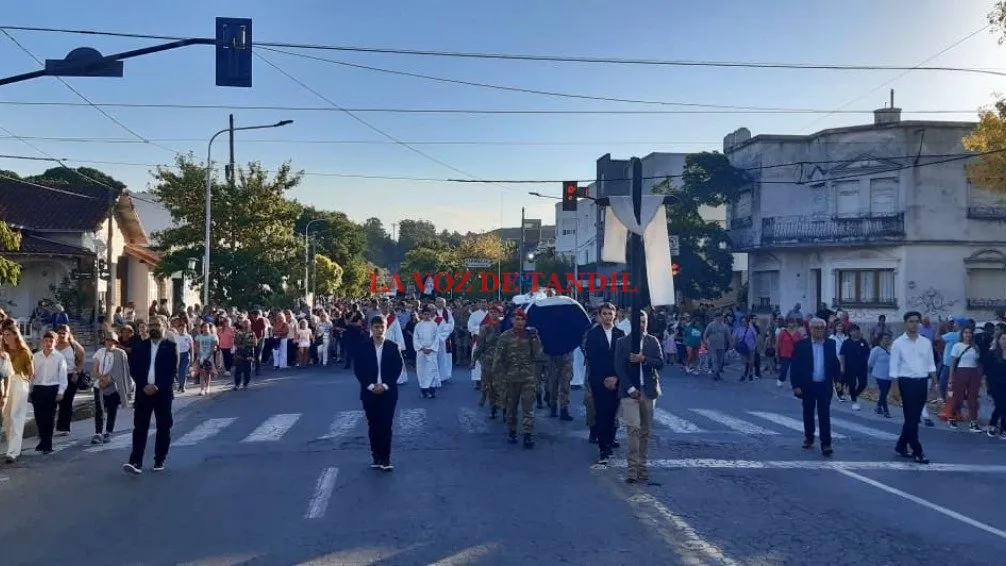 Semana Santa: Se realizó la tradicional Procesión del Santo Entierro