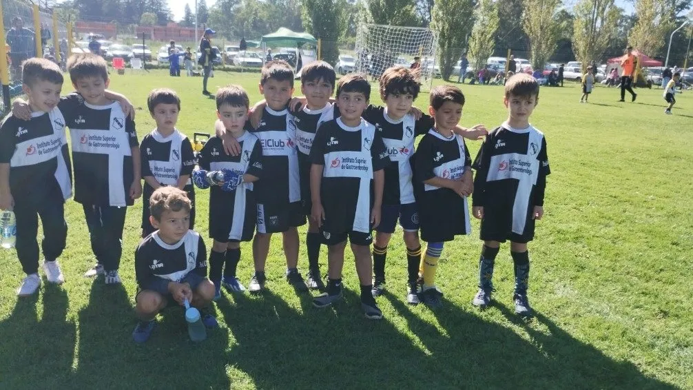 El Baby Fútbol de Juventud Unida suma nuevas sedes y más horarios para entrenar