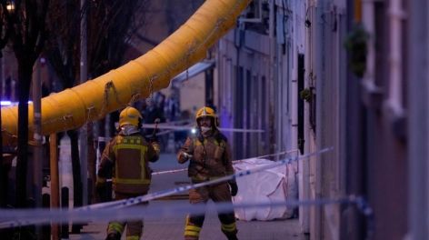 Encuentran a tres personas muertas en un edificio que se derrumbó cerca de Barcelona